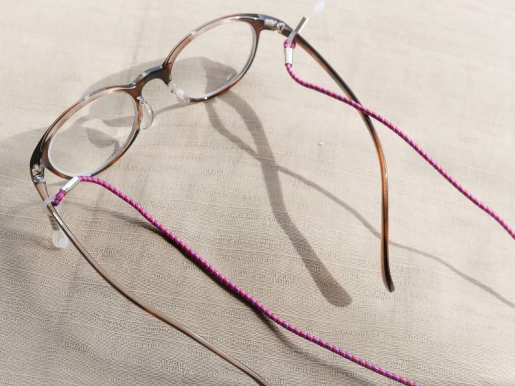 遺影撮影におすすめのアクセサリーや装飾品を紹介5